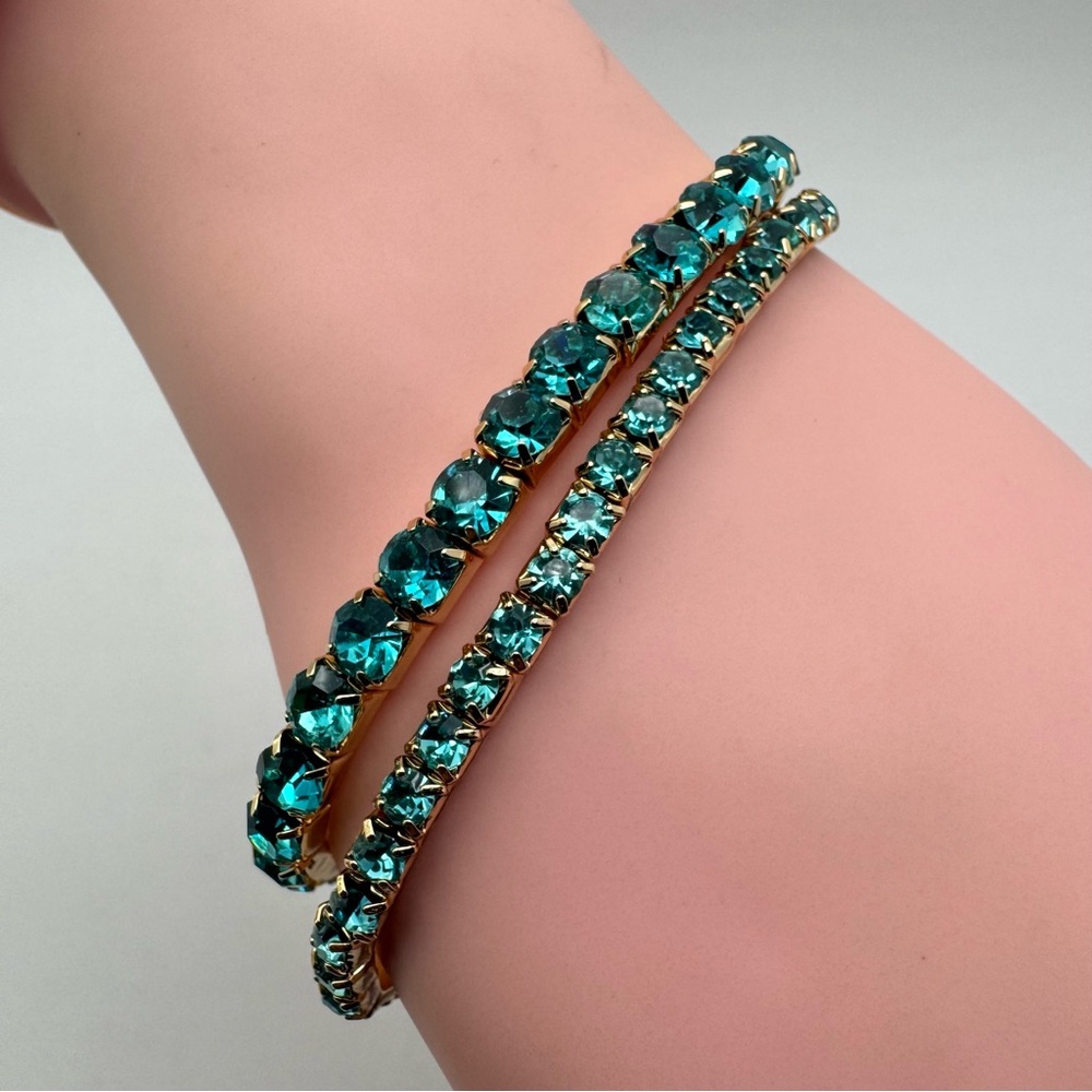 Gold Tone Teal Crystal Stretch Bracelet Set Rhinestone Stack Glam Sparkle